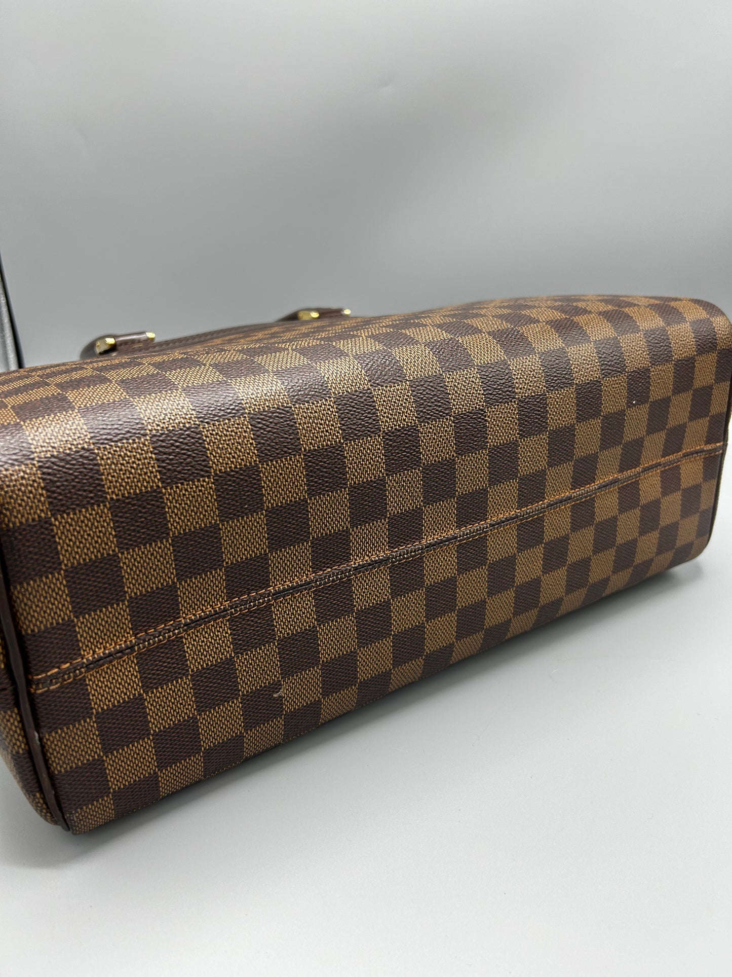 Louis Vuitton Nolita